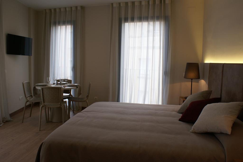 Aparthotel K Фігерас Номер фото